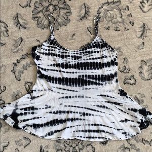 Guess flair tank top